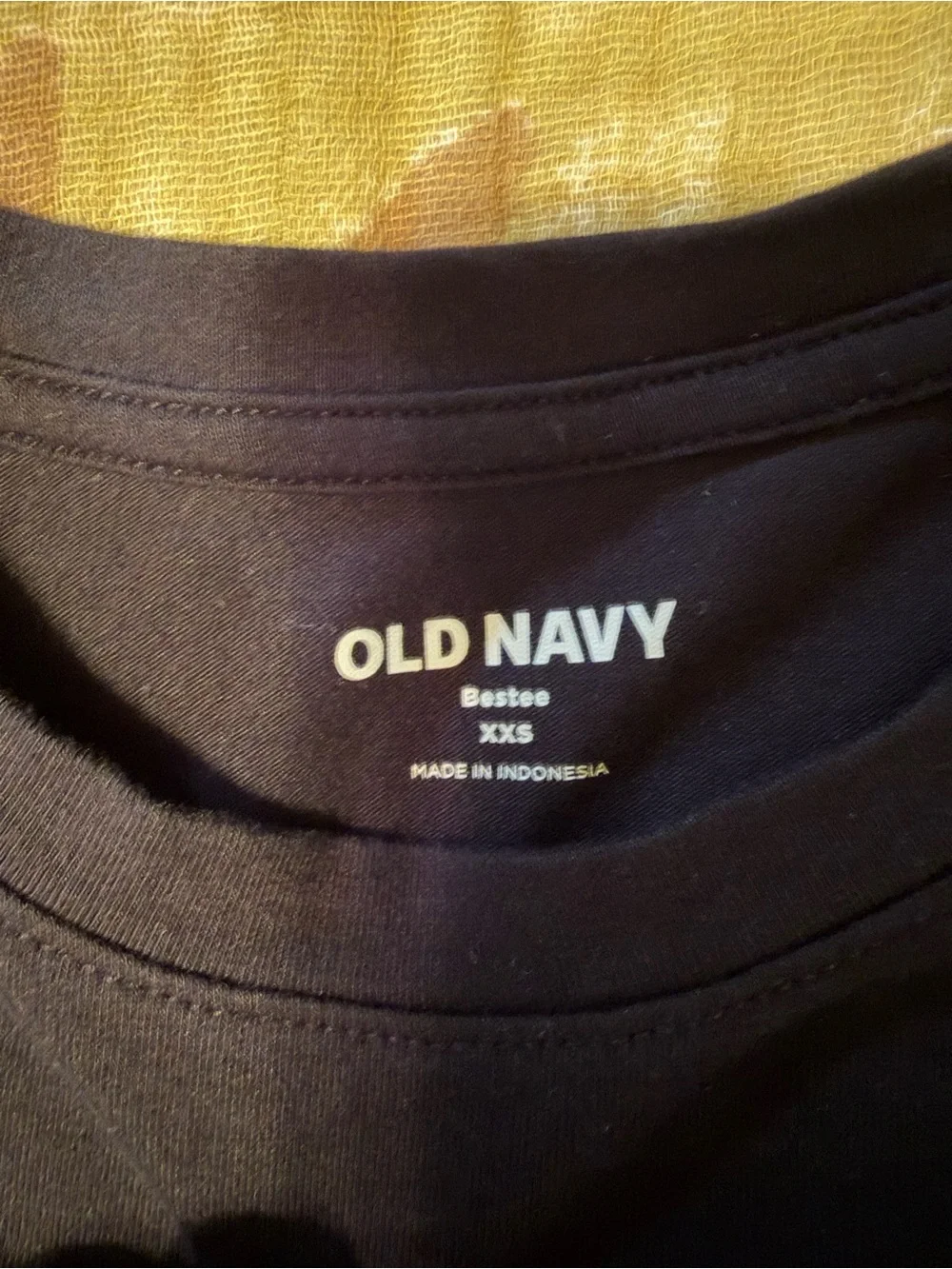 Old Navy Black Bestee tee